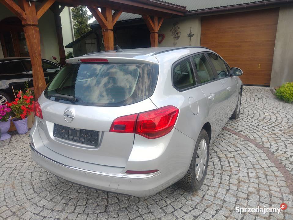 Opel Astra 16 CDTI 136 2015r 185 klima lubelskie Babice