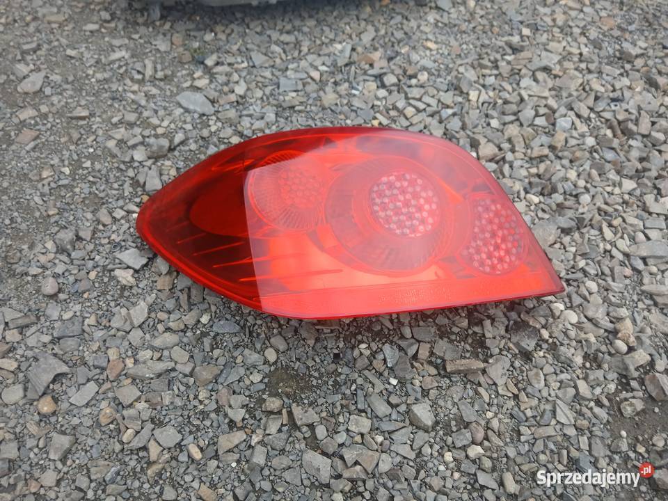 Lampa lewa tył tylna Peugeot 307 lift EU HB 5D osobowe Lampy tylne