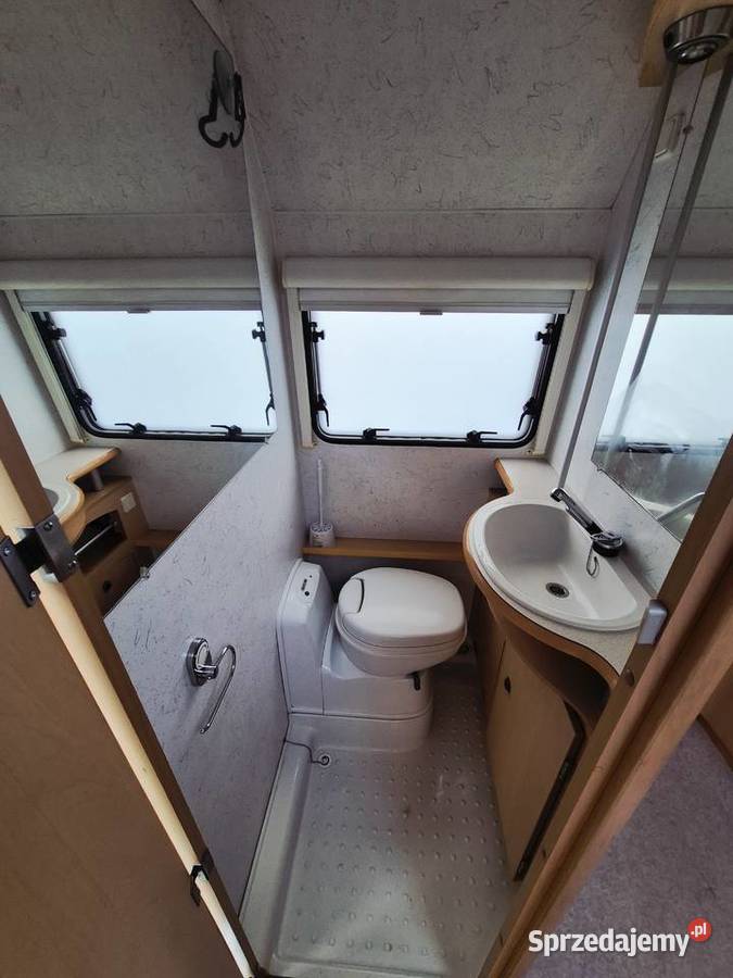 Przyczepa kempingowa Avento Royal 395 ciepła Rok produkcji 1999 Kempingowe Motoryzacja Kraków