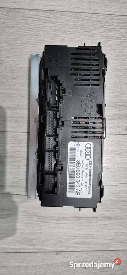 Panel nawiewu climatronic Audi A4 B6 B7 1DIN Słupsk