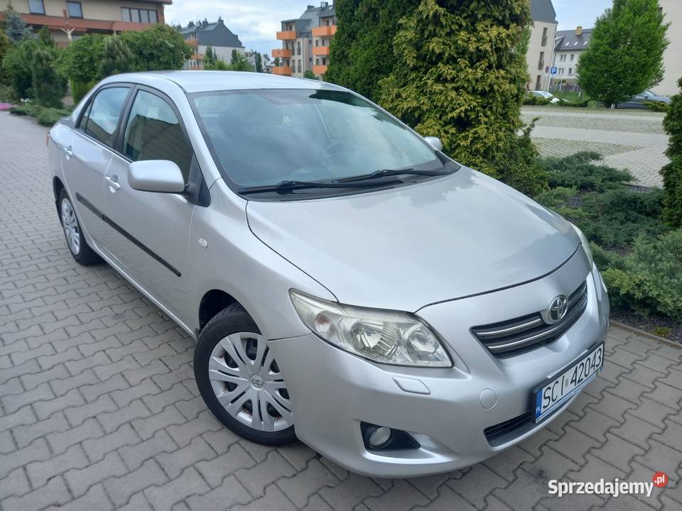 TOYOTA COROLLA E15 2008r 16VVTi Polski Salon światła przeciwmgielne Gliwice sprzedam
