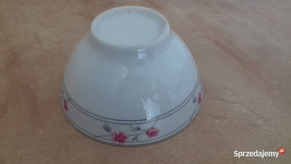 Salaterka ceramiczna w różowe kwiaty do Kraków sprzedam