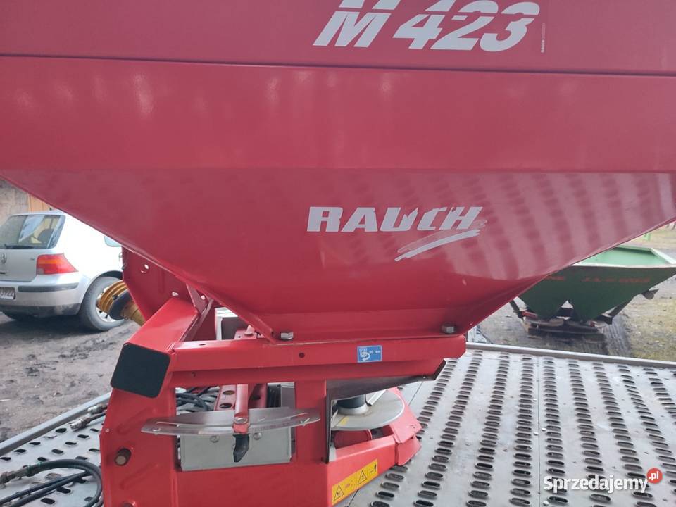 Rozsiewacz RAUCH MDS 932 D 900l nadstawka 400 l Przemęt