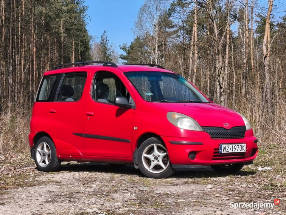 Toyota Yaris Verso 2000r 13 Benzyna Tanio Yaris Verso Warszawa sprzedam