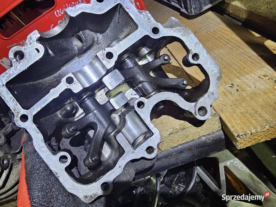 Suzuki DR 250 pokrywa głowicy koniki popychacze Jelenia Góra