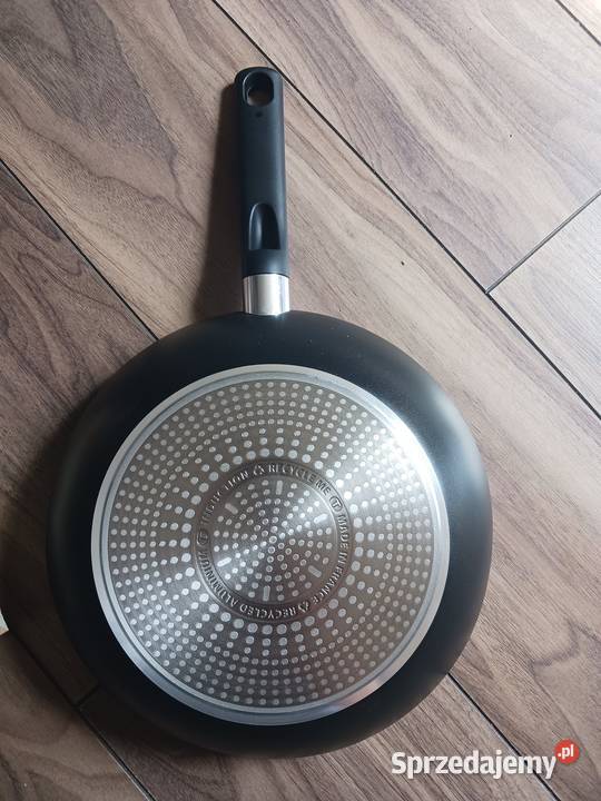 Patelnia wok 28 wysyłka Wiśniowa Góra