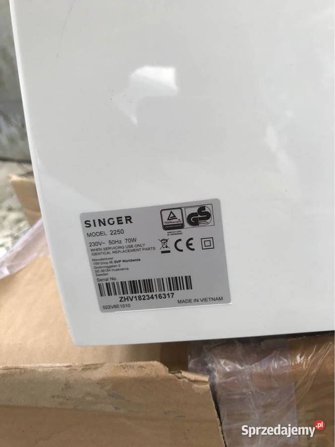 Maszyna do szycia SINGER 2250 Chełm