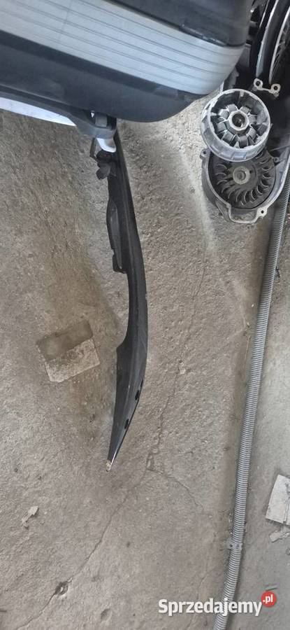 Stelaz pod kufer Peugeot Satelis Niedźwiedź