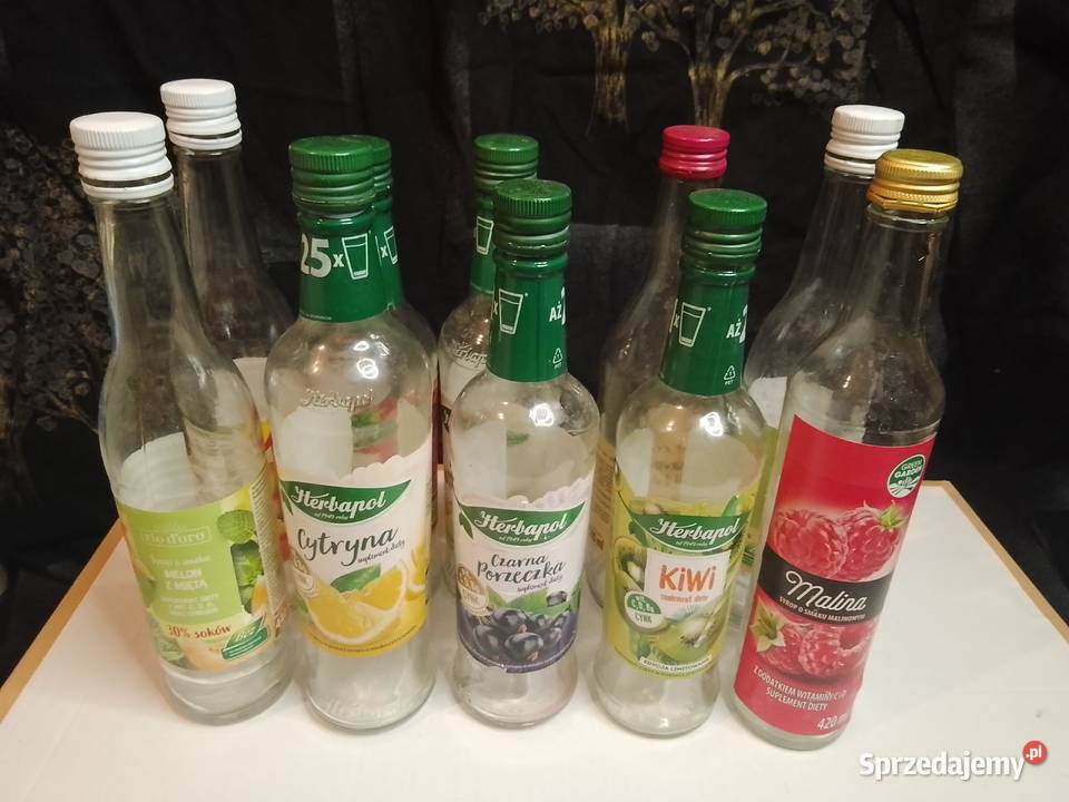 Butelki sokach z nakretką dozownikiem420 440 500 Świdnik