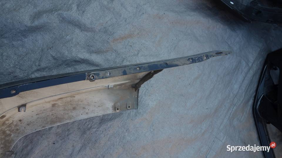 Mercedes C KLASA W203 SEDAN ZDERZAK TYLNY TYŁ Ruda Śląska