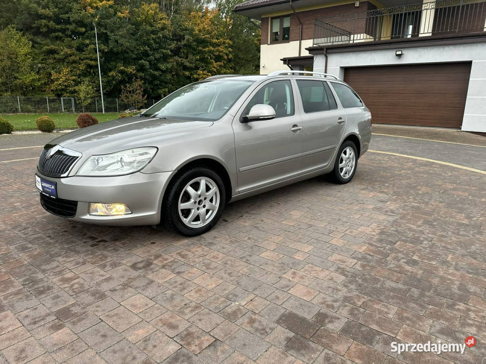 koda Octavia SKODA Octavia C II 20042013 gniazdo AUX mazowieckie Lipówki