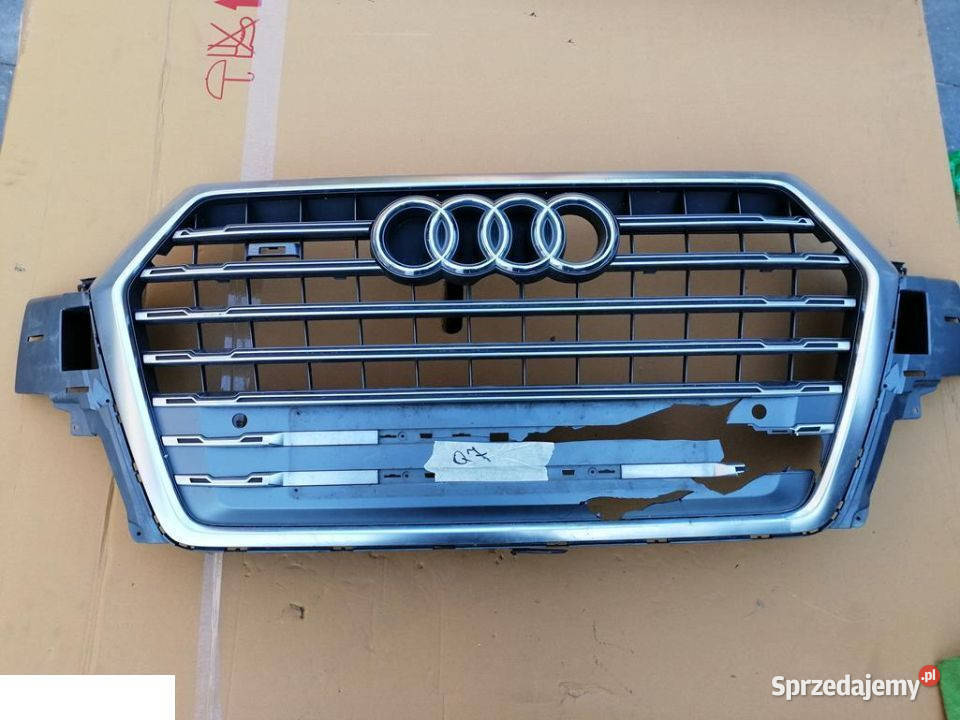AUDI Q7 GRILL ATRAPA osobowe Kozubszczyzna