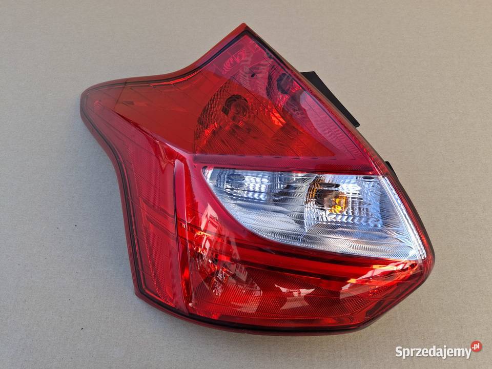 FORD FOCUS MK3 HB LAMPA LEWY TYŁ LEWA ORYGINAŁ Bieleń