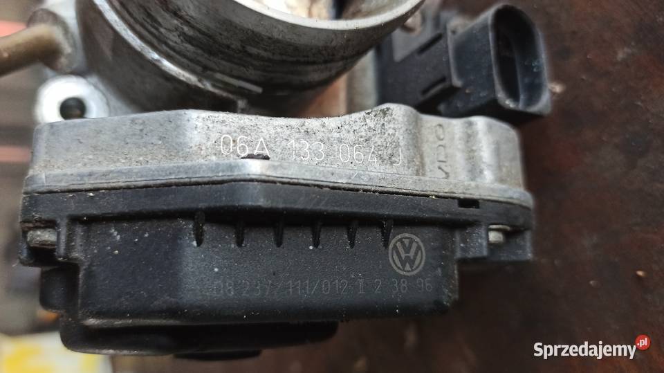 Przepustnica Audi A4 B5 A6 C5 24 28 30 Benzyn Dębica