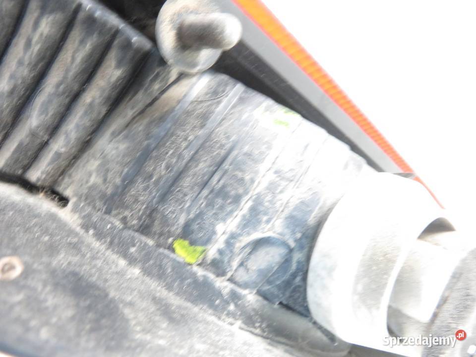 LAMPA LEWA TYLNA FORD FOCUS MK2 II Turnier