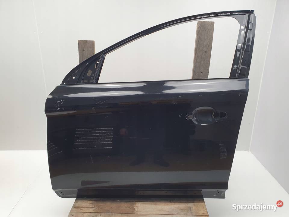 DRZWI LEWY PRZÓD Volvo XC60 20082013 EUROPA lewe osobowe Chełm sprzedam