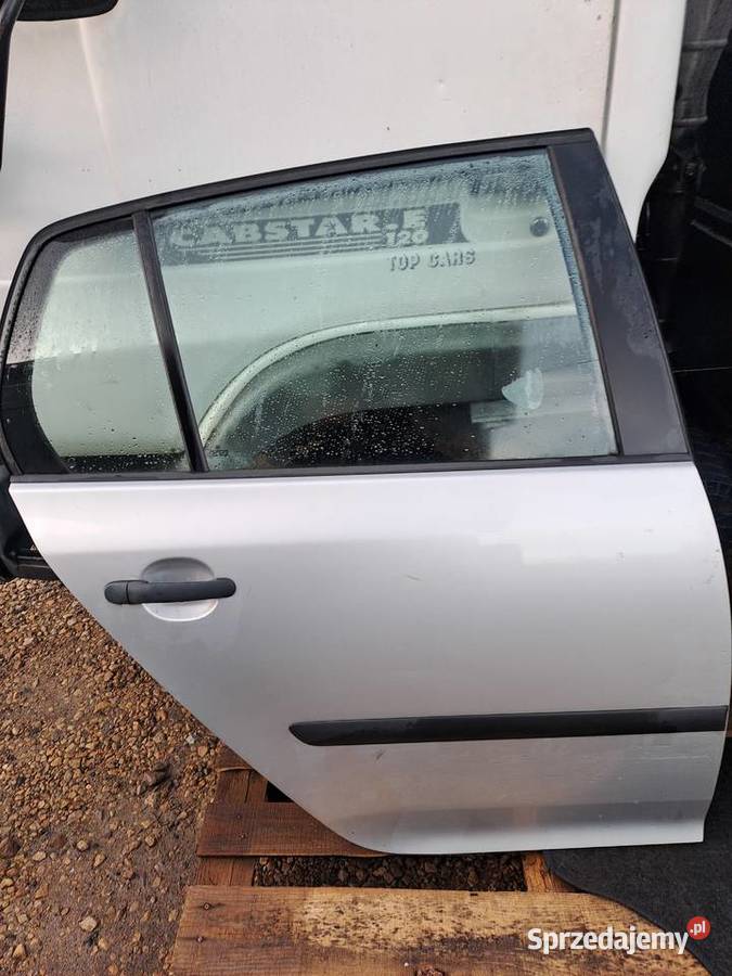 Volkswagen Golf V HB 5D maska drzwi klapa Rok produkcji 2007 śląskie Jastrzębie-Zdrój