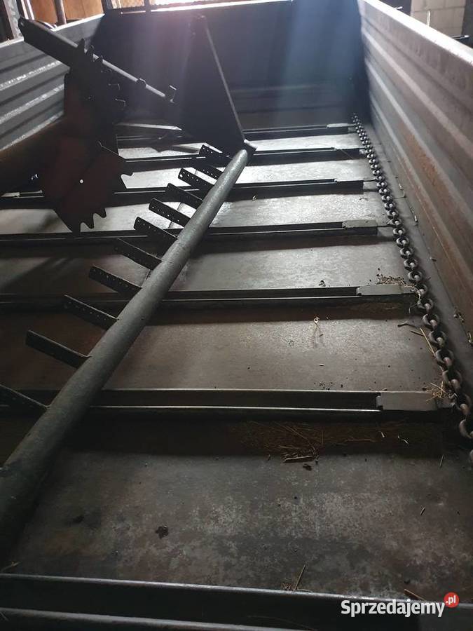 Rozrzutnik Czarna Białostocka Stam nieuszkodzony Rozrzutniki obornika