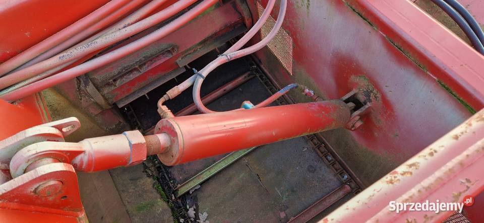 Siłownik Nóż Trioliet Wycinacz dyszel Koła kosa Śliwnik