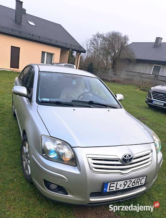 Piękna Toyota Avensis T25 18 Benzyna 2008r wielofunkcyjna kierownica Wyszyna Machorowska