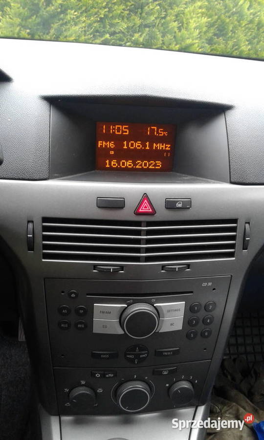 Opel Astra H 17cdti 101 opłaty pierwszy Samochody osobowe lubelskie Poniatowa