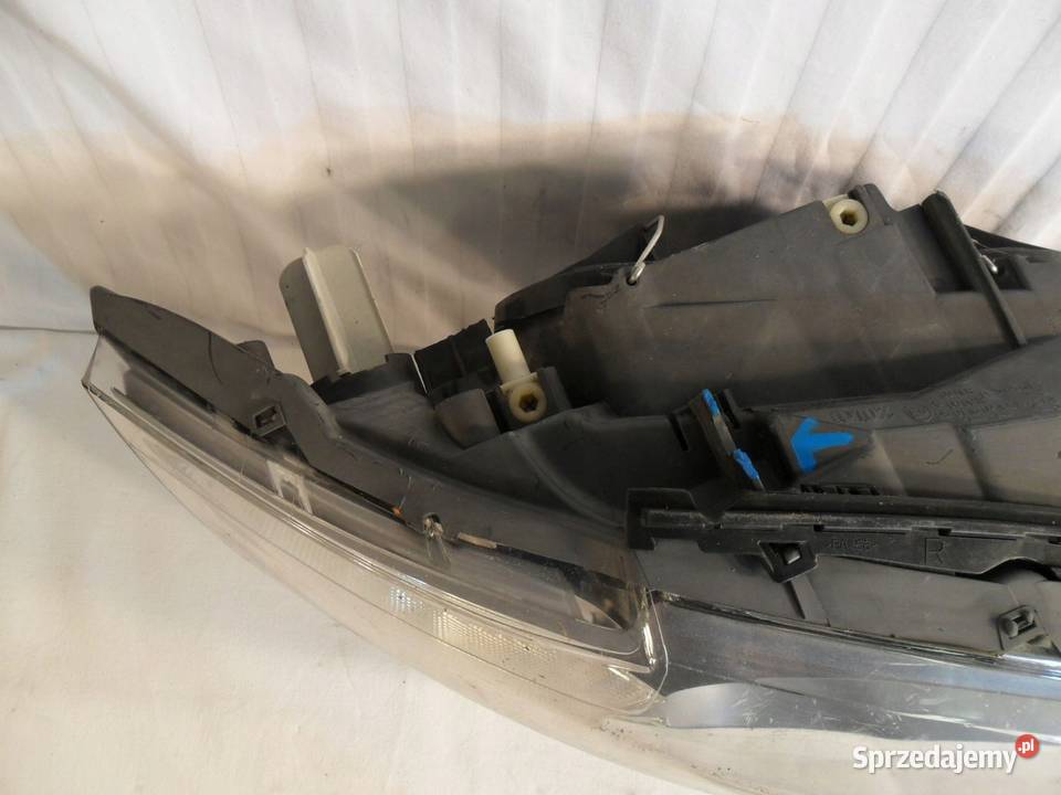 BMW E87 reflektor prawy przedni lampa prawa wielkopolskie Nowy Tomyśl