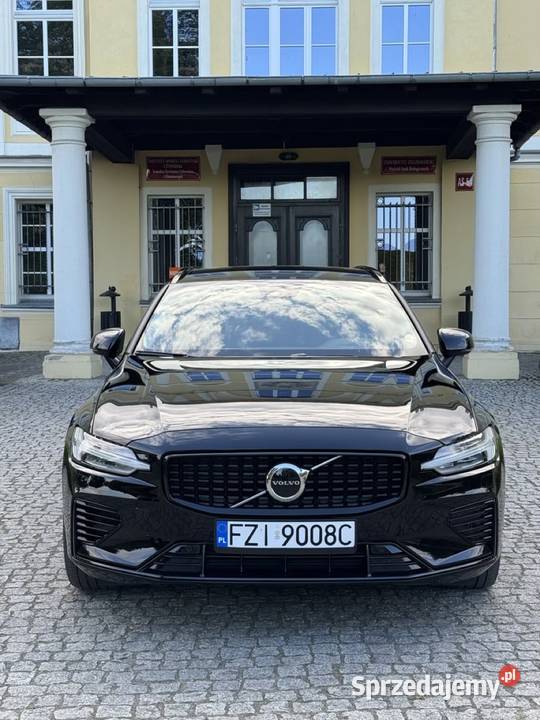 Volvo V60 Plus Dark Recharge PlugIn Hybrid AWD gniazdo USB V60 V60 Sulechów