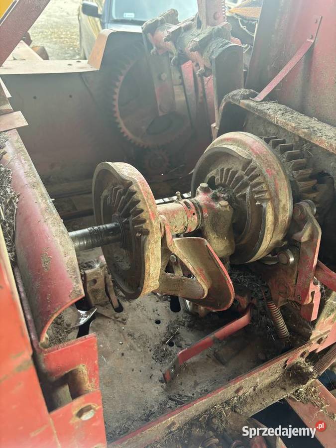Prasa kostkująca International 440 Nagórnik sprzedam