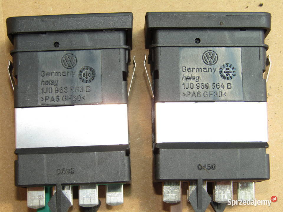 KLAWISZ WŁĄCZNIK OGRZANIA FOTELI VW GOLF IV łódzkie Mysłaków sprzedam