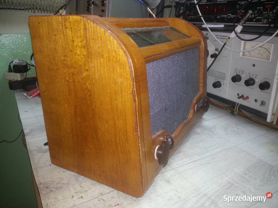 Odrestaurowane radio AGA RZS F Sosnowiec