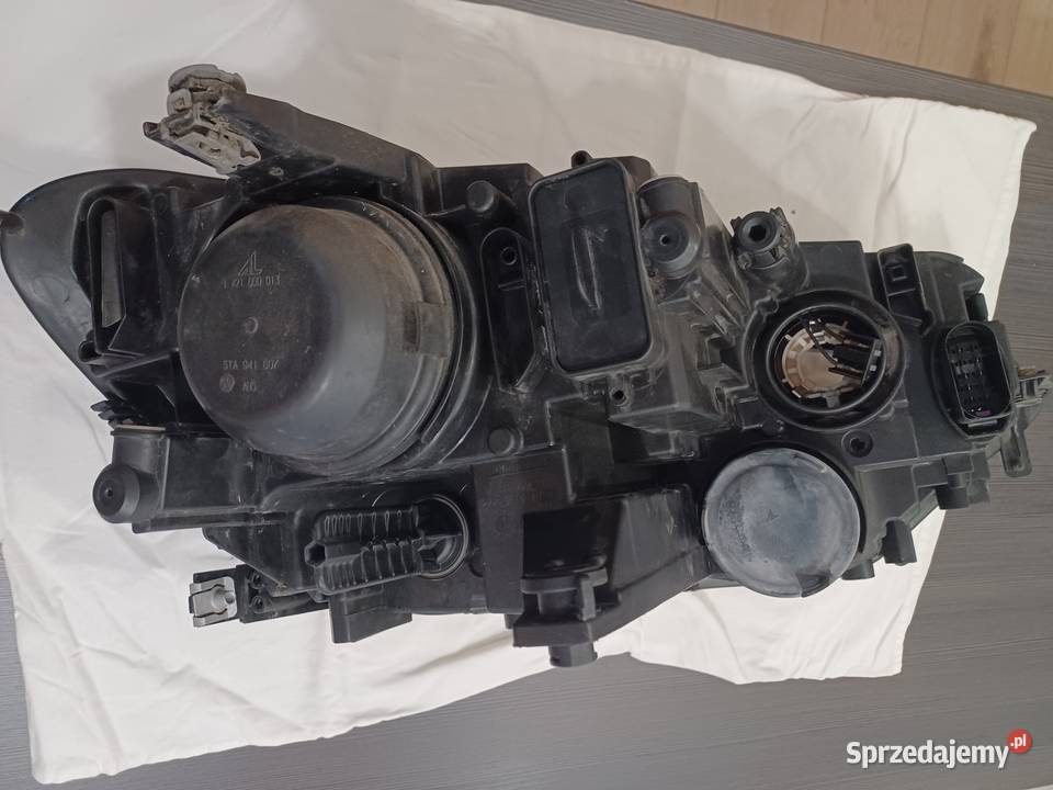 Lampa przednia vw touran lewa 2016r Nowy Sącz sprzedam