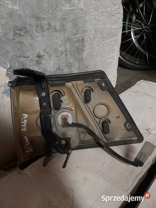 Lampa przednia kierunkowskaz NISSAN BLUEBIRD Kierunkowskazy