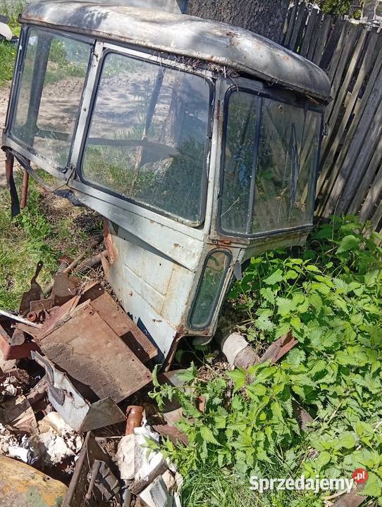 Sprzedam kabinę do ursus c 330360 błotniki maska Brusy