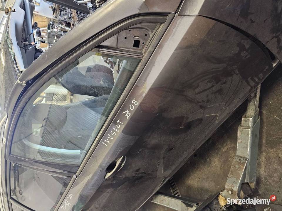 DRZWI PRAWE PRZÓD PEUGEOT 308 EVL Lipno