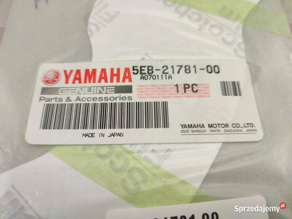 NAKLEJKA R6 NA ZADUPEK YAMAHA YZFR6 19992000 Akcesoria samochodowe