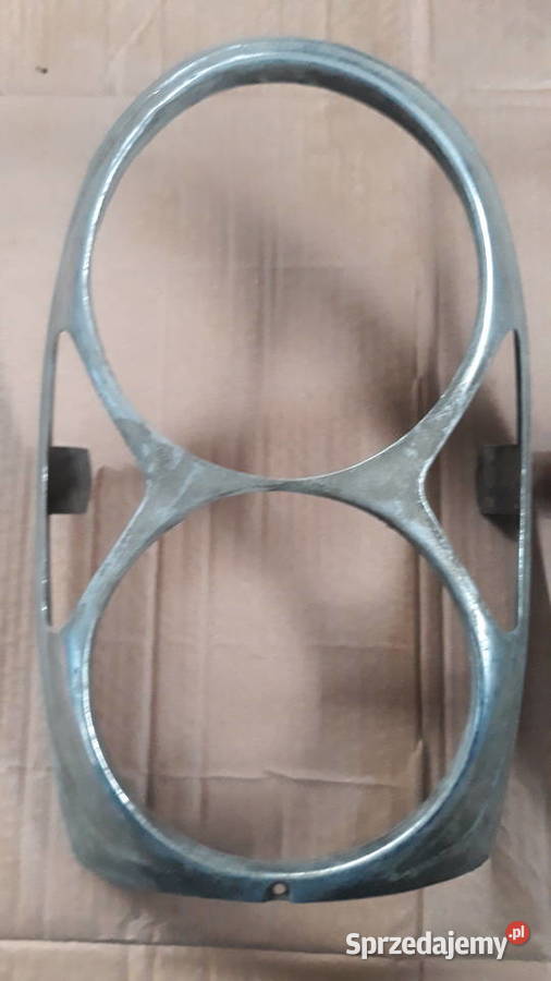 Mercedes W 108 109 Ramki przedniej lampy wielkopolskie Bukownica