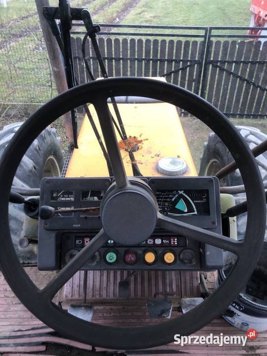 Ciągnik Renault 10314 Wieluń