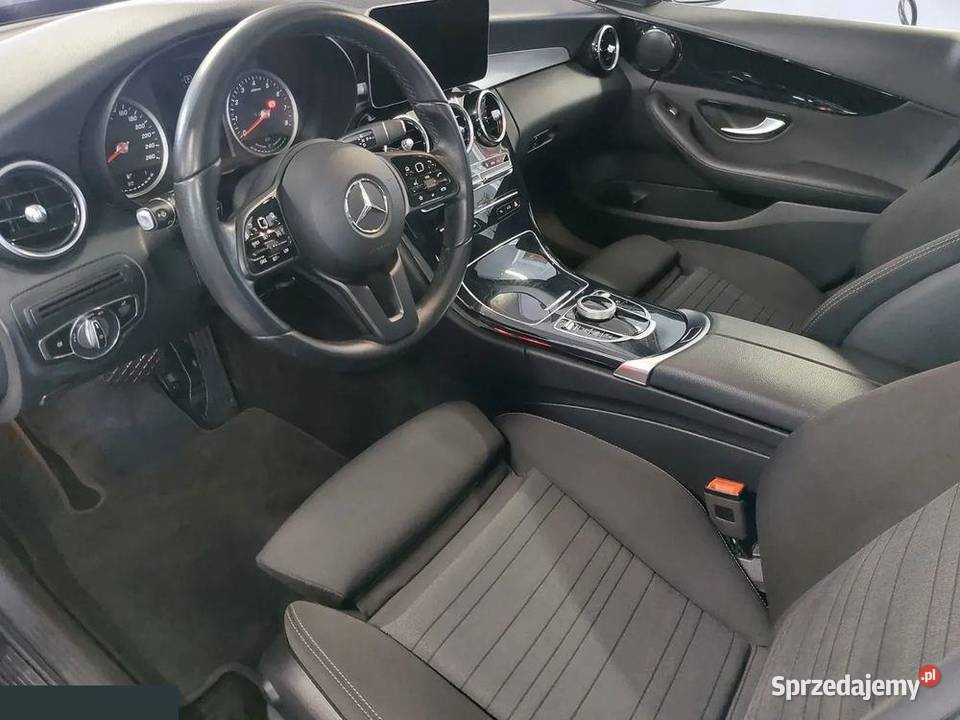MercedesBenz Klasa C 20 benzyna 211 2020r 211KM Klasa C