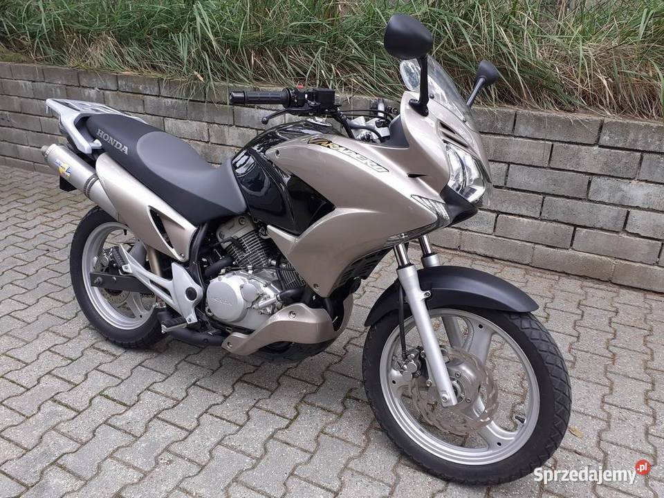 Honda Varadero XL 125 z 2007 roku Perfekcyjny Motocykle, skutery, quady Szczecin