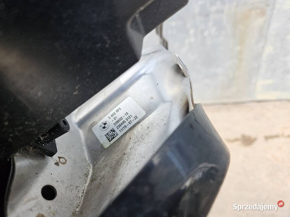 BMW X5 G05 KOŃCÓWKA WYDECHU LEWA 5A5C8F3 osobowe Międzychód