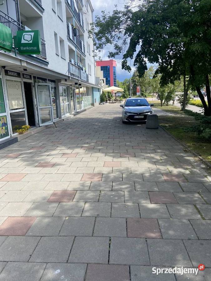 Lokal 155 m2 wejście z chodnika w ruchliwym podlaskie sprzedam