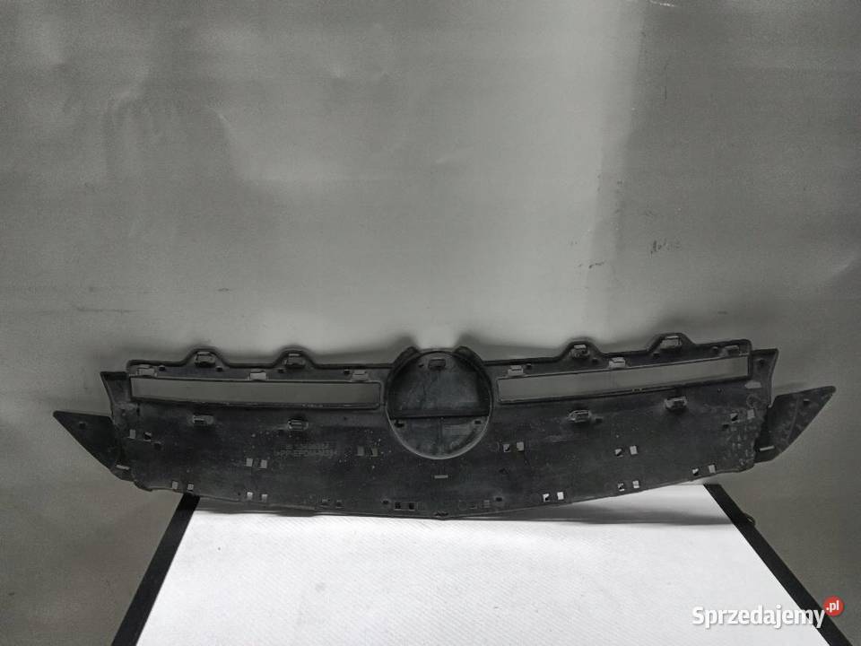 GRILL ATRAPA OPEL ASTRA 13499384
