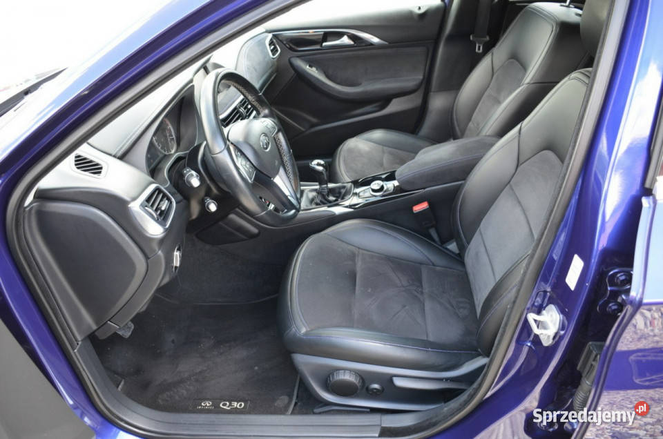 Infiniti Q30 Zarejestrowane 16i 122 Serwis Led gniazdo USB