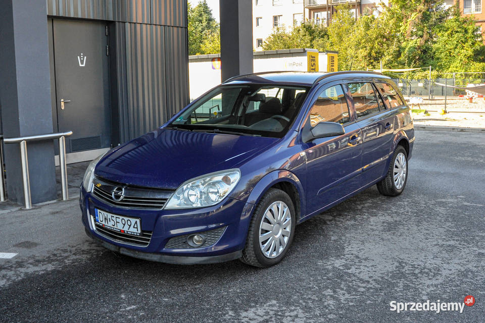 Opel Astra 19CDTI Lift Bezwypadkowa Wrocław