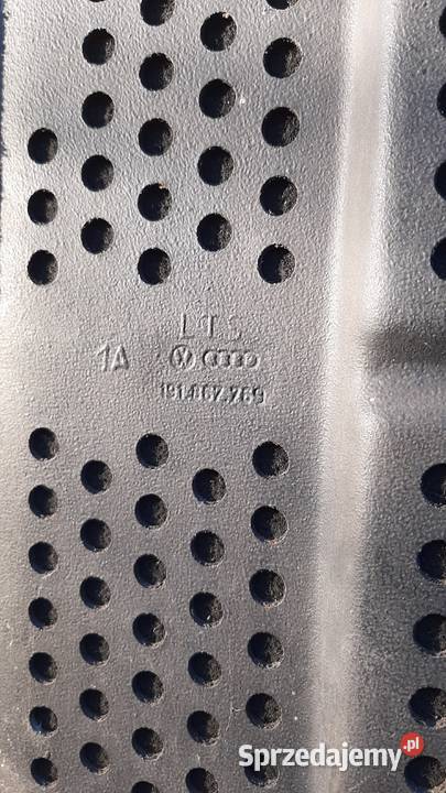 Sprzedam półkę do golfa II oryginalną łódzkie Łódź