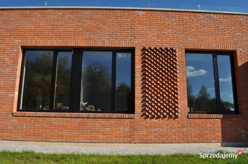 Cegła ceramiczna elewacyjna ręcznie formowana