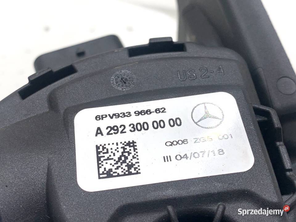 POTENCJOMETR GAZU MERCEDES GLE A2923000000 30