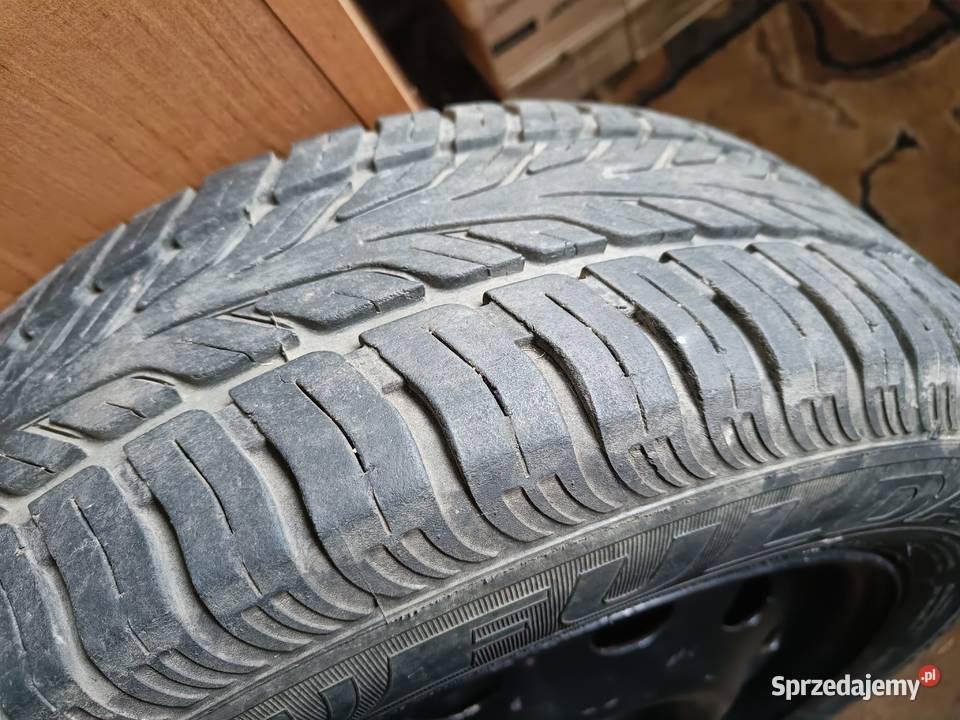 OPONY zimowe Fulda 19560 R15 na felgach FORD 4 Brzostek