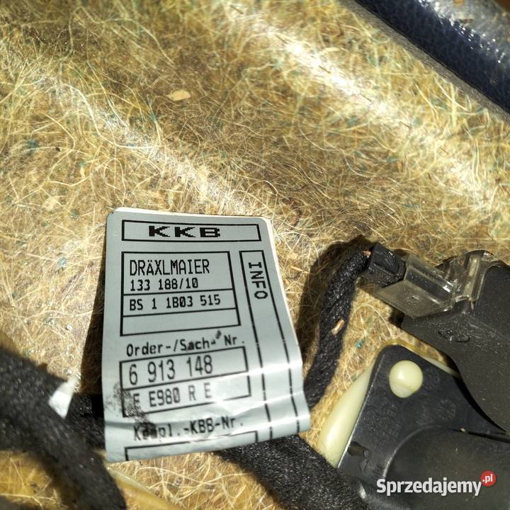 Boczek drzwi prawych tylnych czarna skóa NASCA