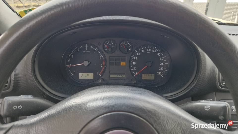 Seat toledo II 16 mpi 102 z lpg alu klima hak Piotrkowiczki